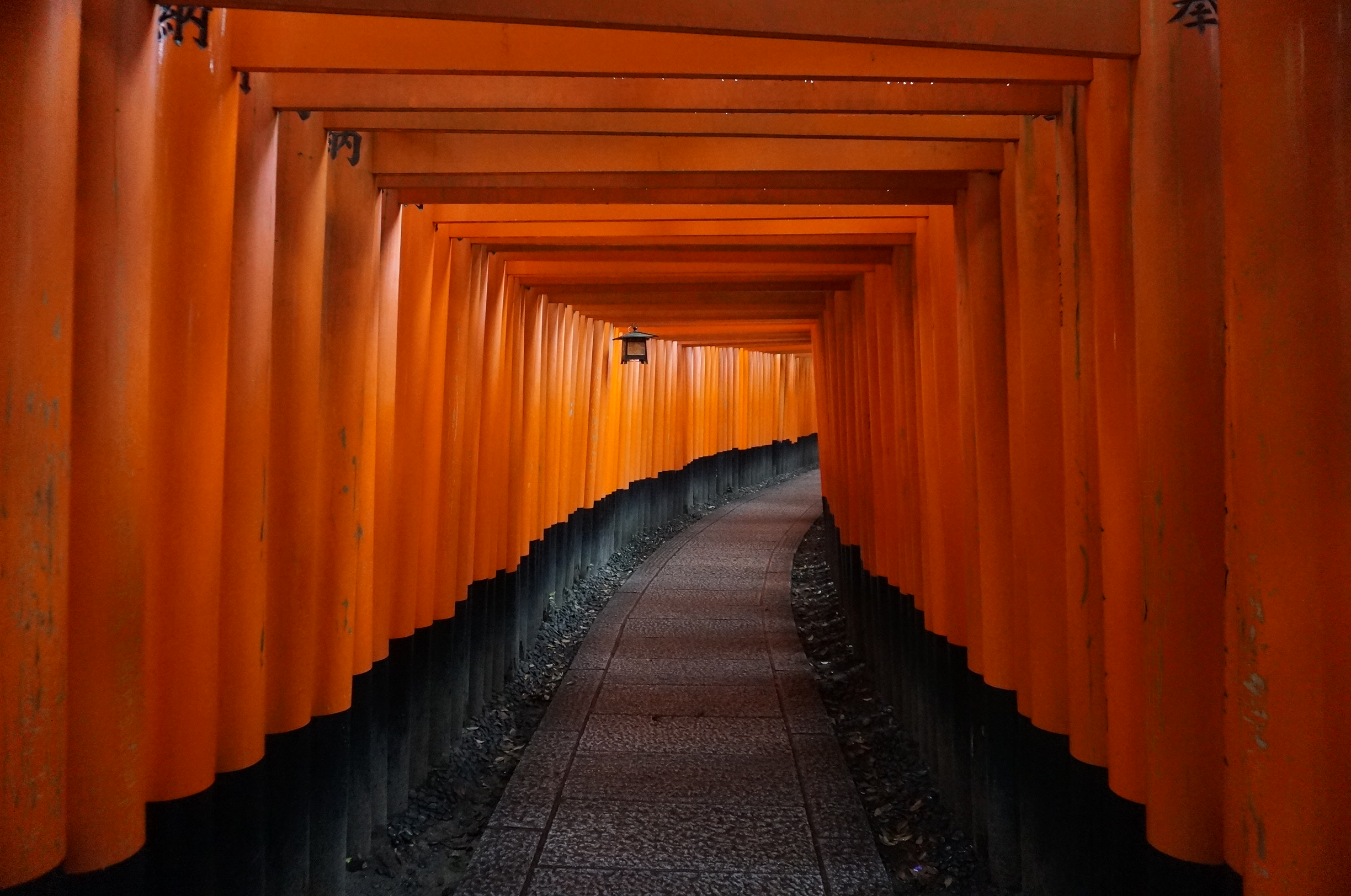 祇園祭と伏見稲荷大社 16年7月12日 京都のお香は老舗の林龍昇堂
